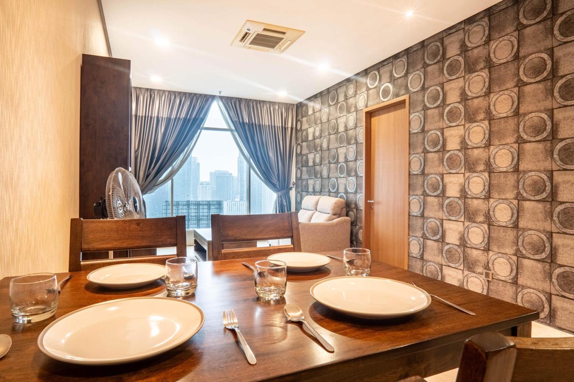 Soho Suites Klcc By Airhost Kuala Lumpur Bagian luar foto